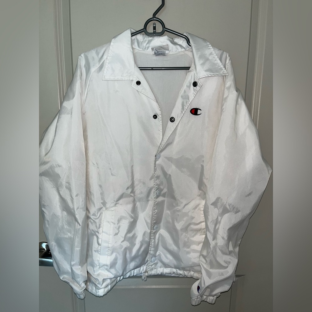 Champion, Medium, White